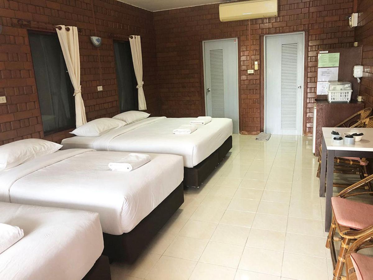 Ban Krut Resort Екстериор снимка