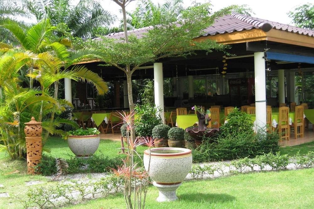 Ban Krut Resort Екстериор снимка