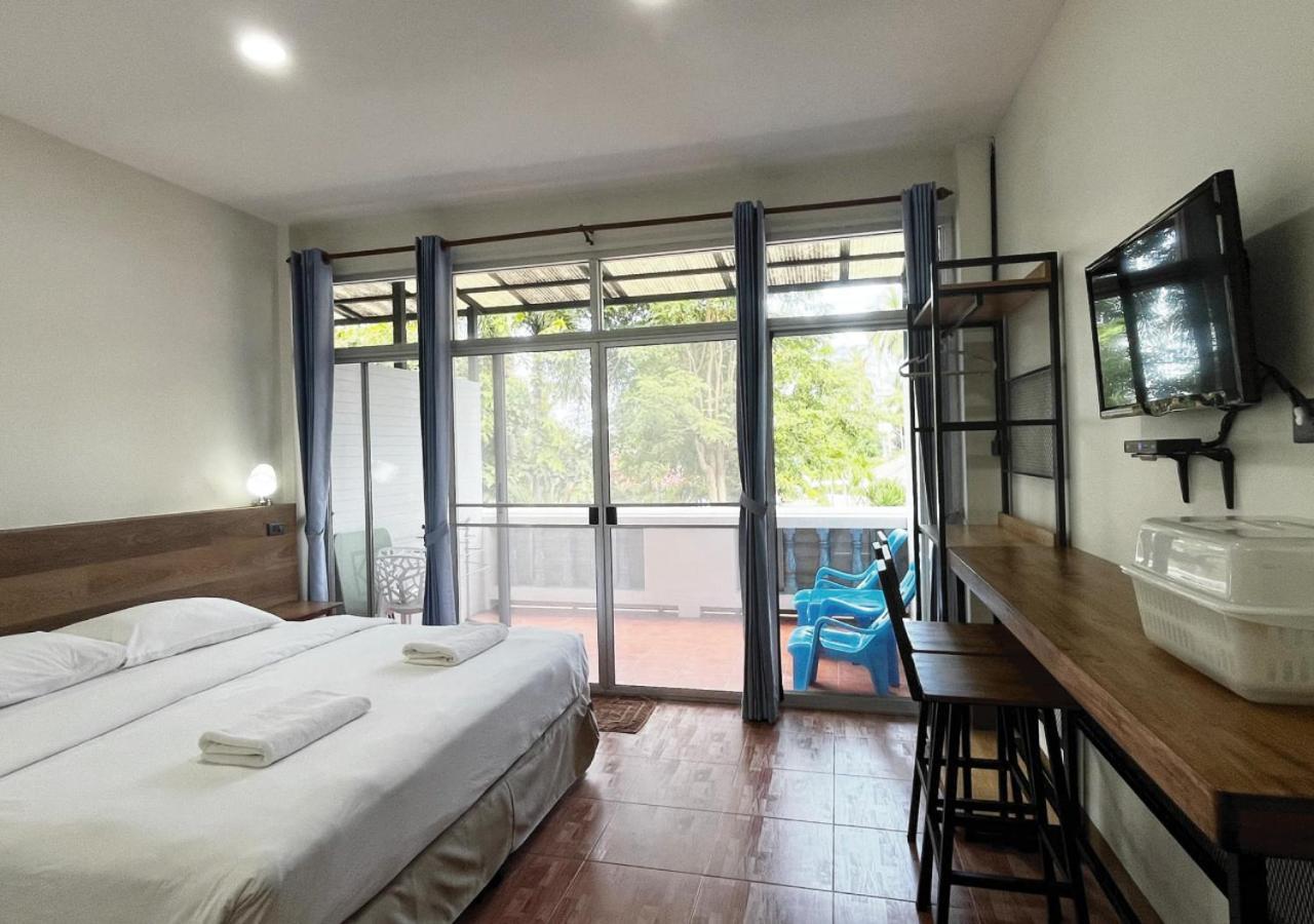 Ban Krut Resort Екстериор снимка
