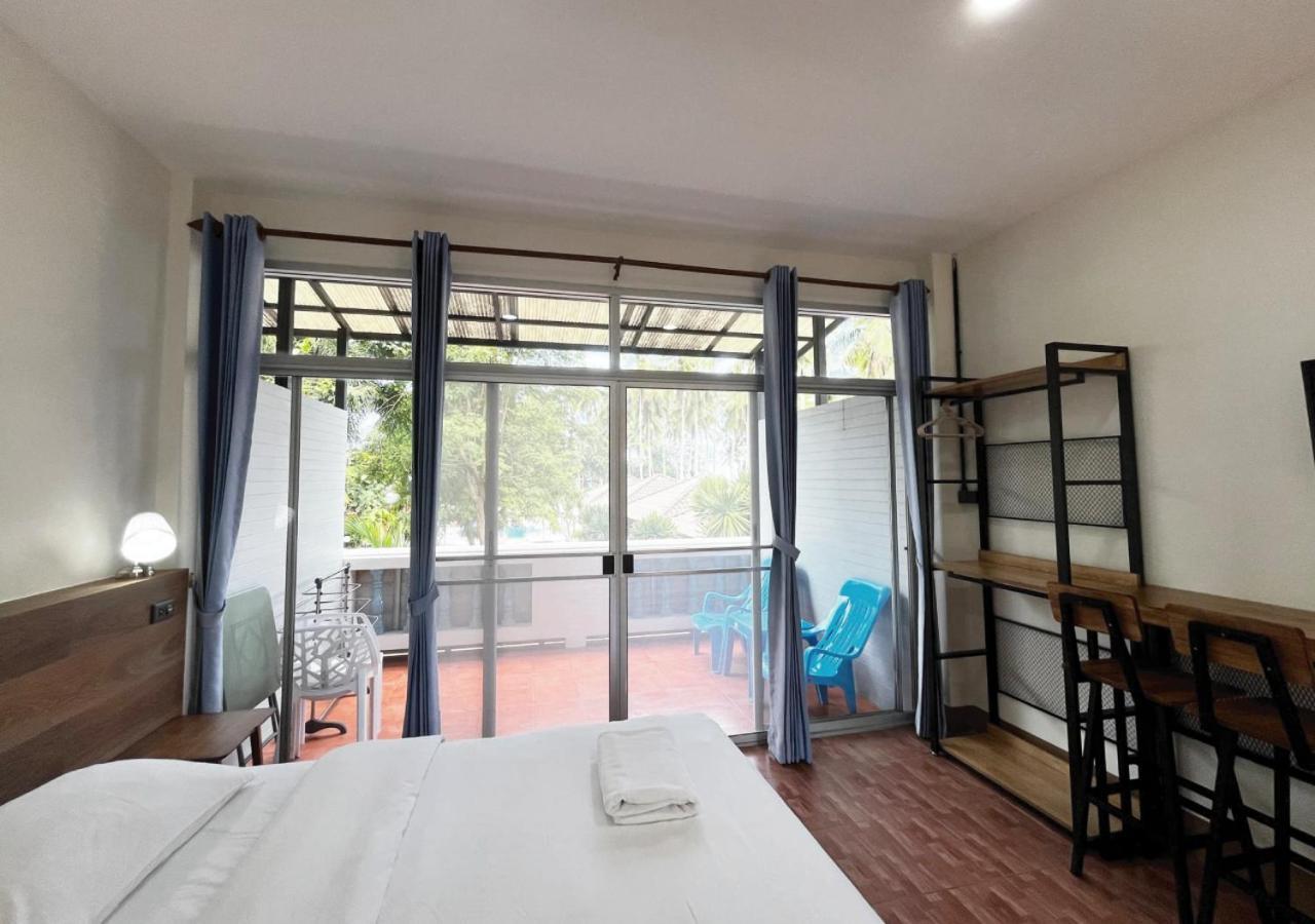Ban Krut Resort Екстериор снимка