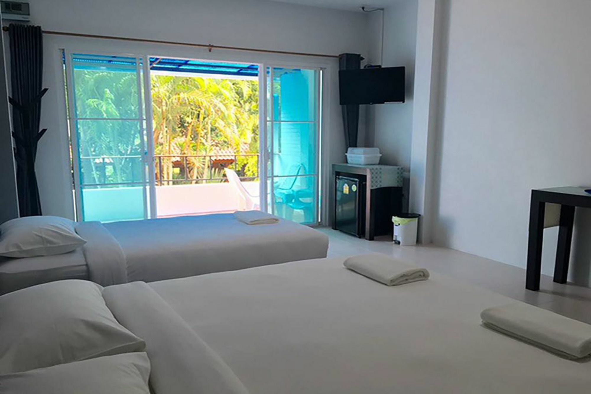Ban Krut Resort Екстериор снимка